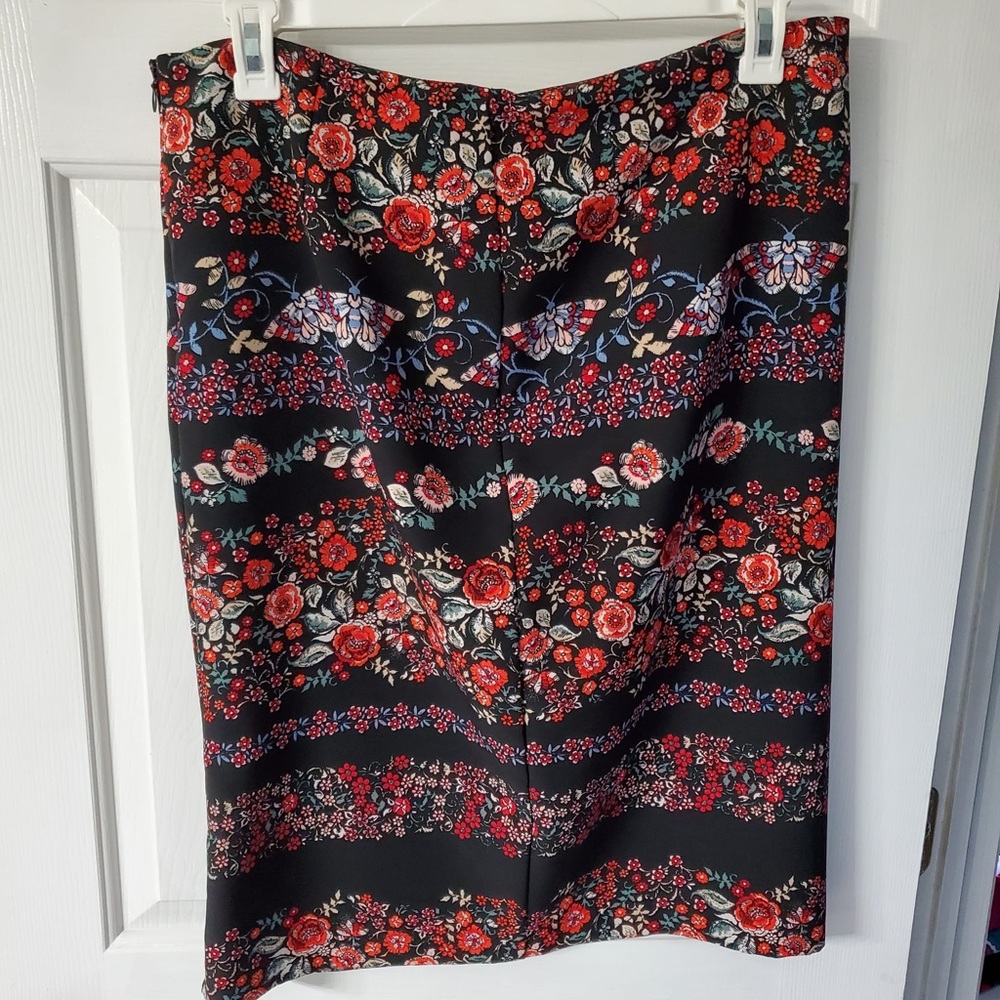 🧨 FINAL PRICE DROP! 🧨 NY & Company Floral Pencil Skirt Size 16